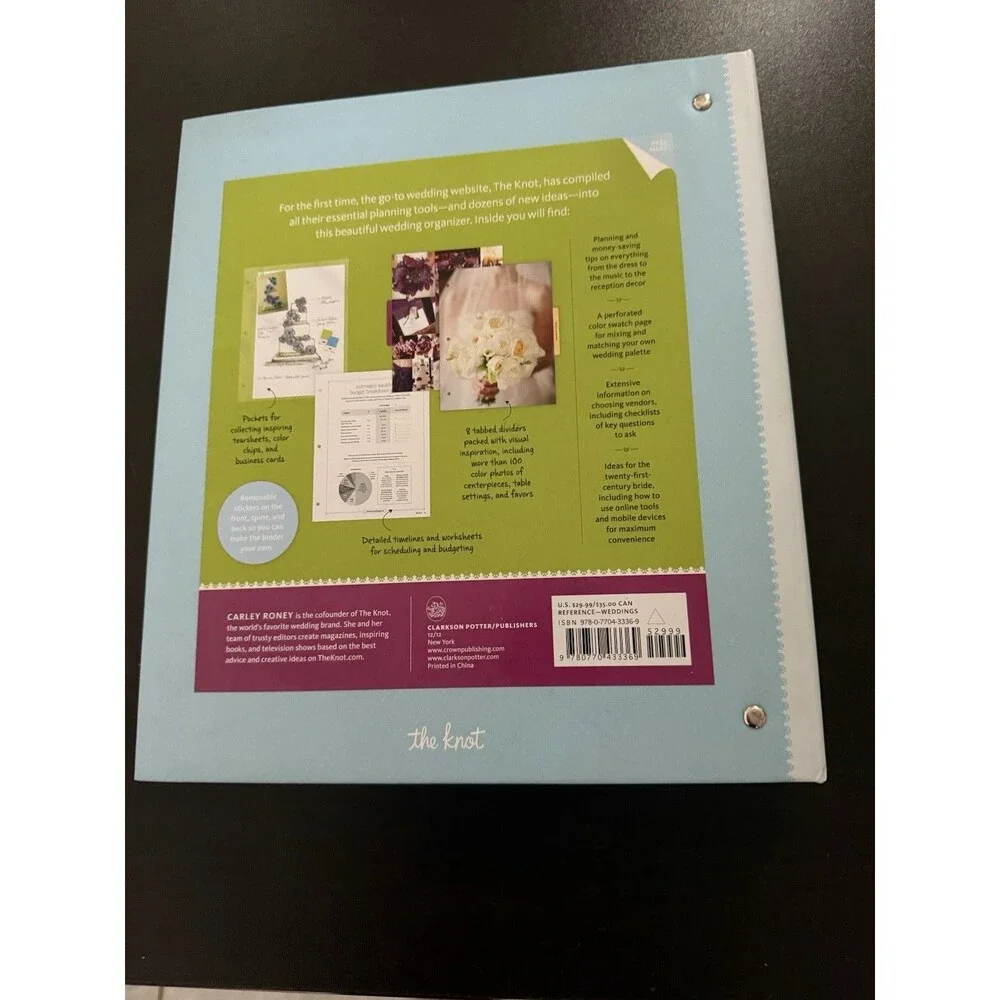 The Knot Ultimate Wedding Planner and Organizer Book . Carley Roney.